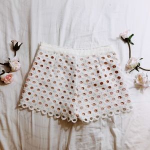 PINK AND WHITE LACE SUMMER SHORTS